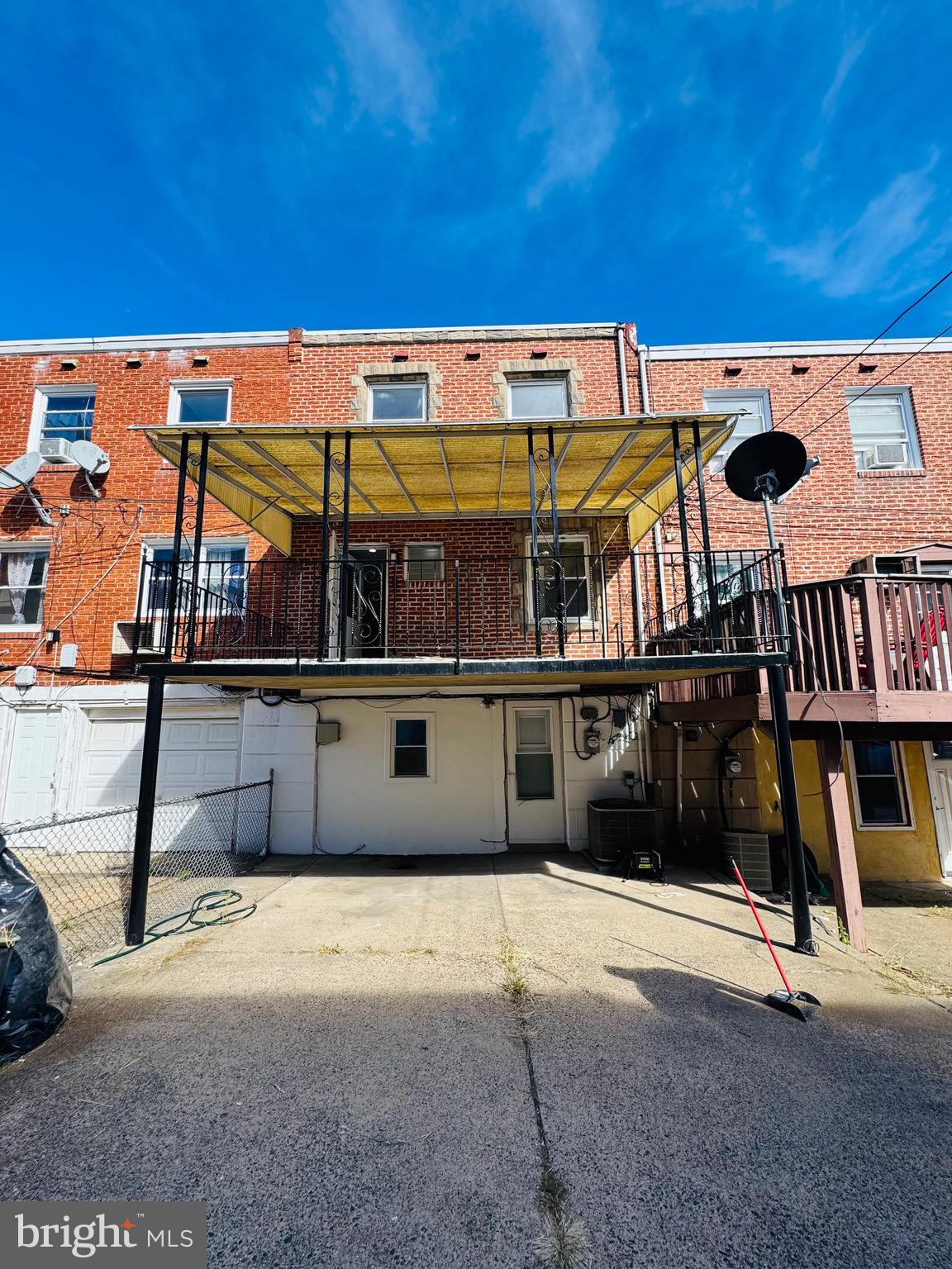 MAYFAIR - Residential