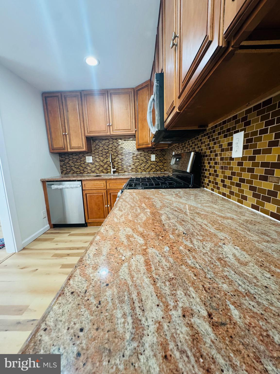 MAYFAIR - Residential