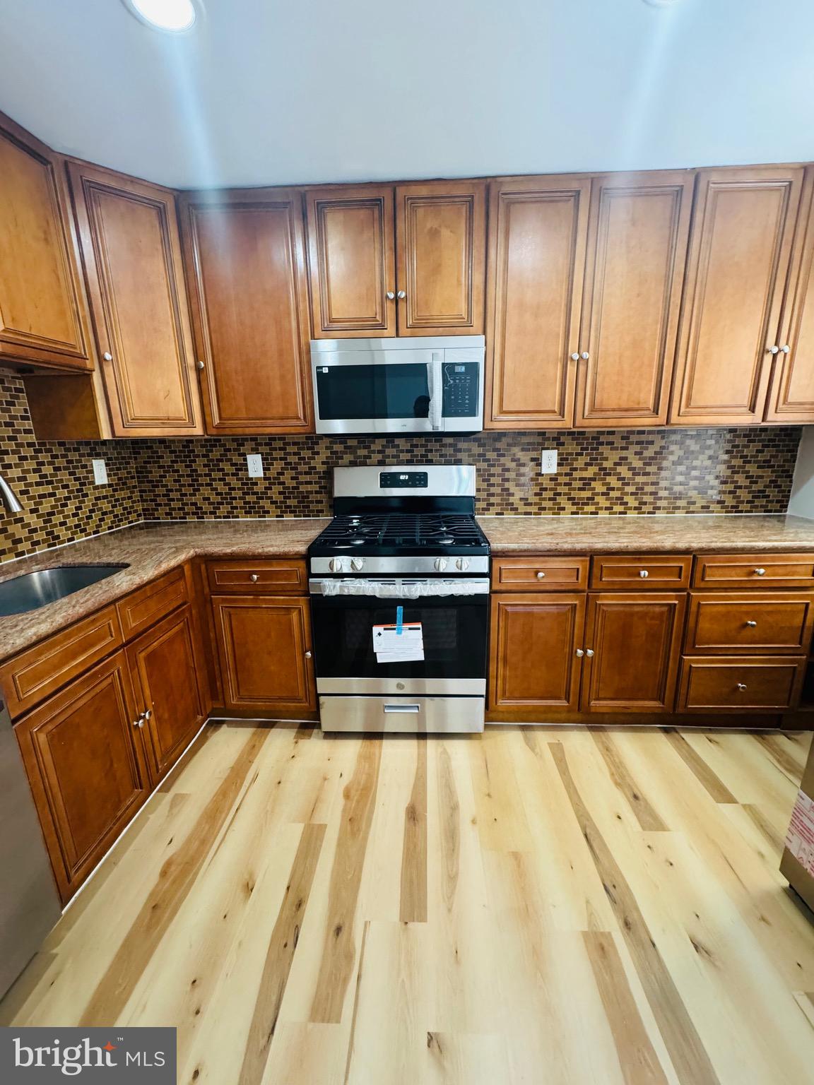 MAYFAIR - Residential