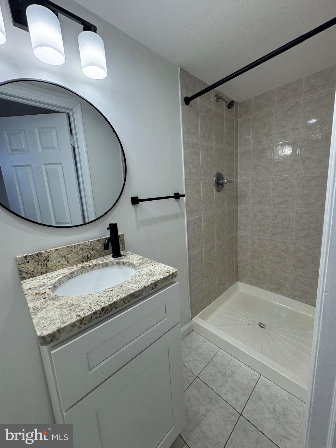 MAYFAIR - Residential