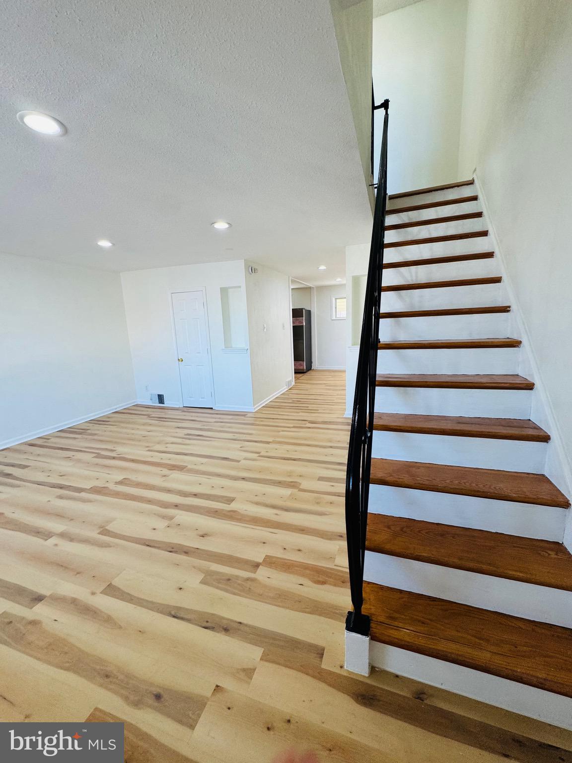 MAYFAIR - Residential