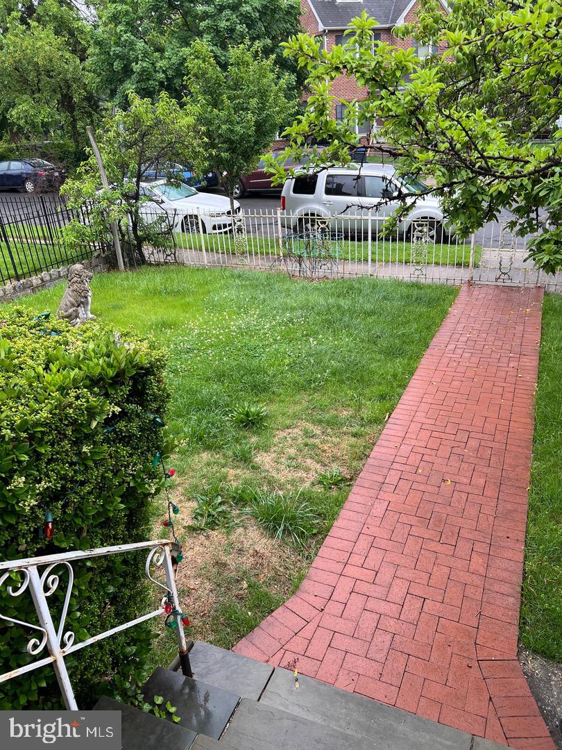 115 QUACKENBOS STREET NW