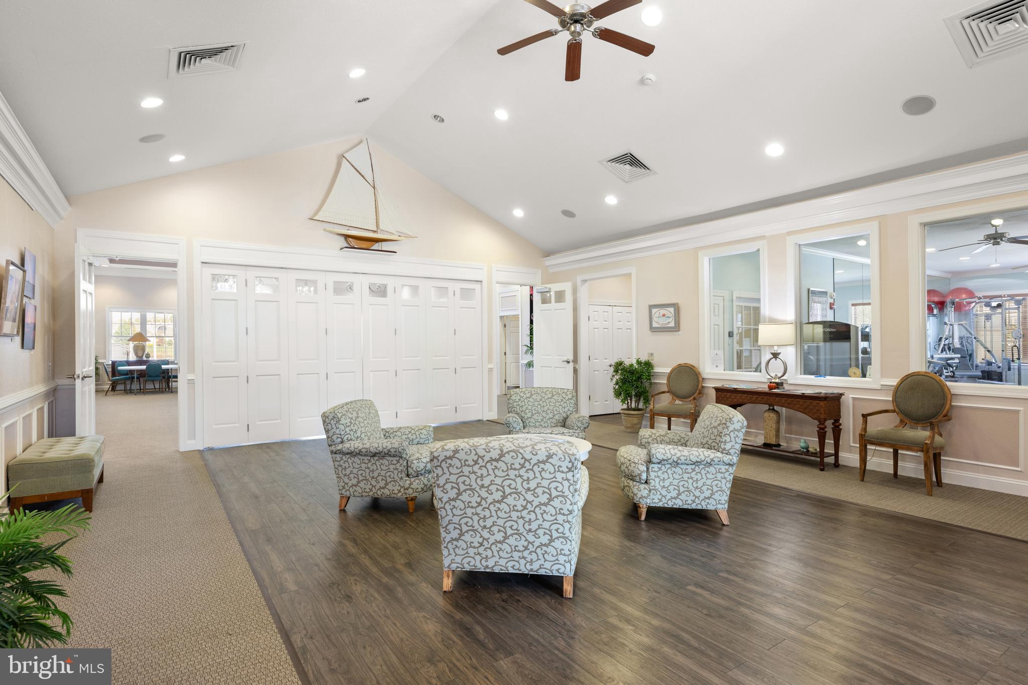 BAY CROSSING - Residential