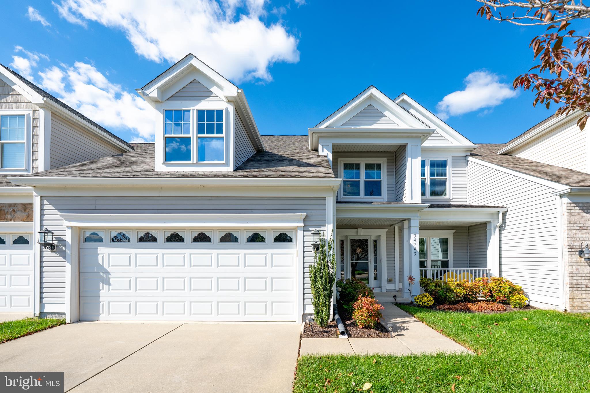 BAY CROSSING - Residential