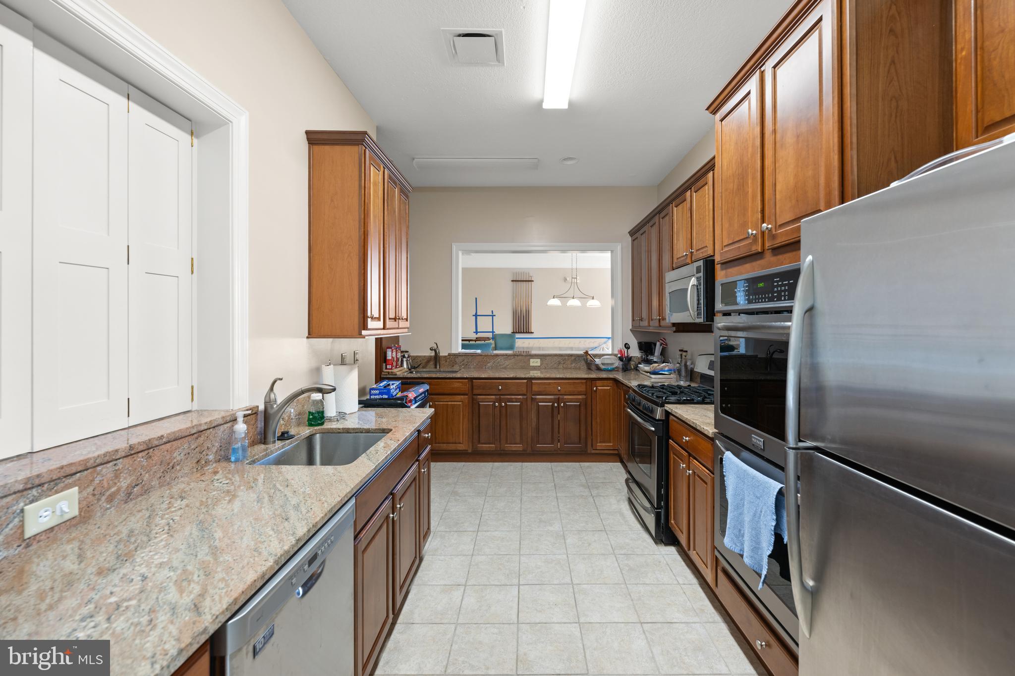 BAY CROSSING - Residential