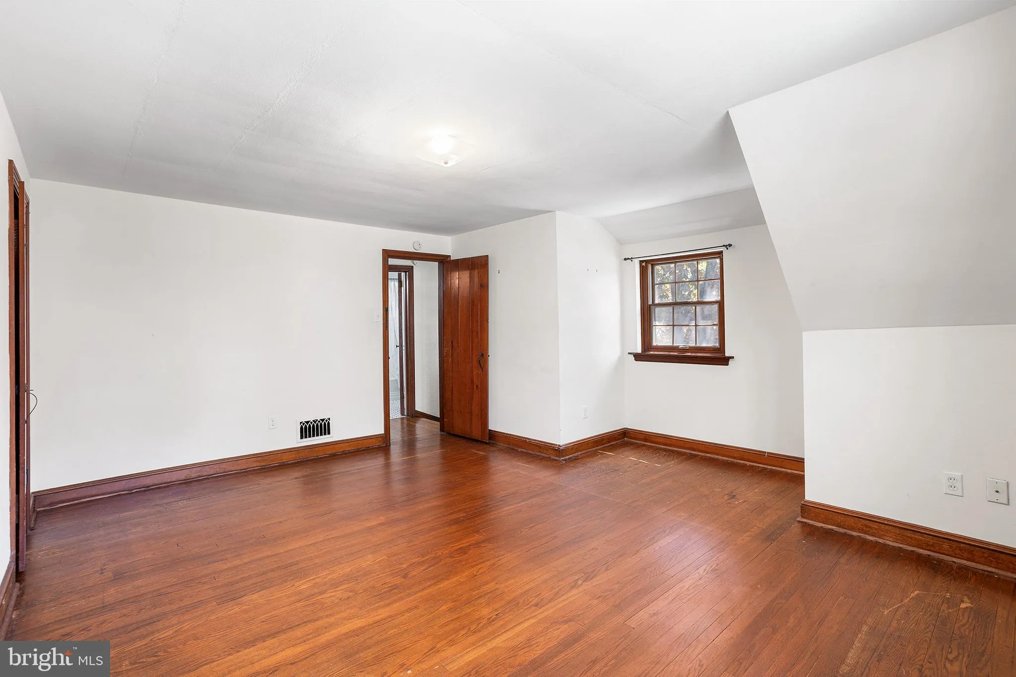 Additional image 52 of 217 E Thomson Avenue, Springfield, PA 19064