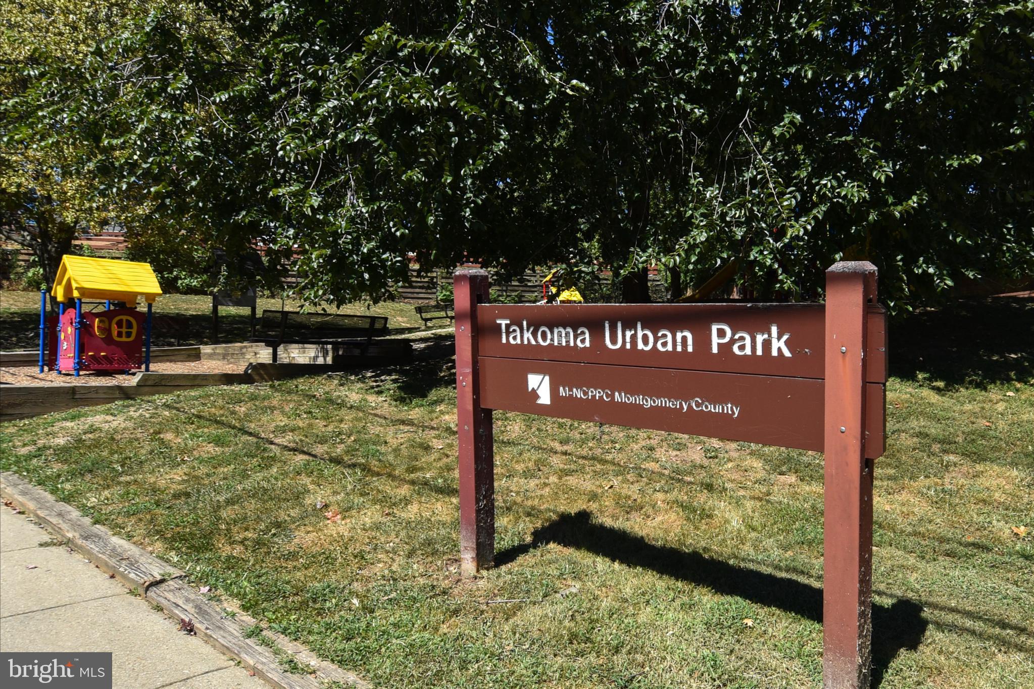 TAKOMA PARK - Residential