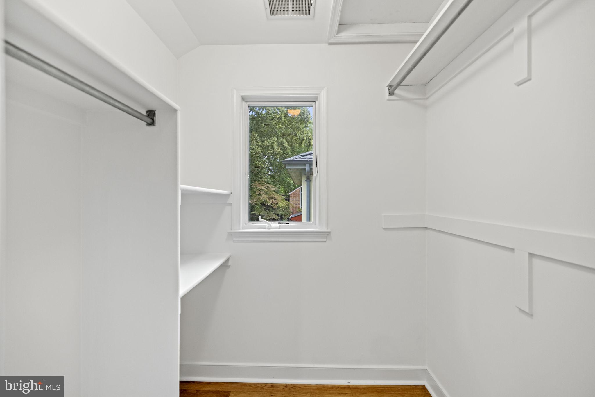 TAKOMA PARK - Residential