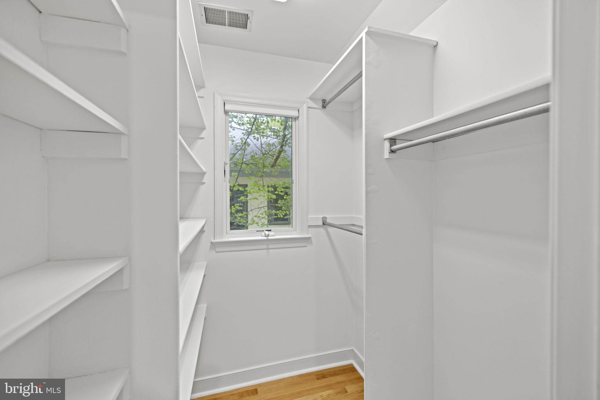 TAKOMA PARK - Residential