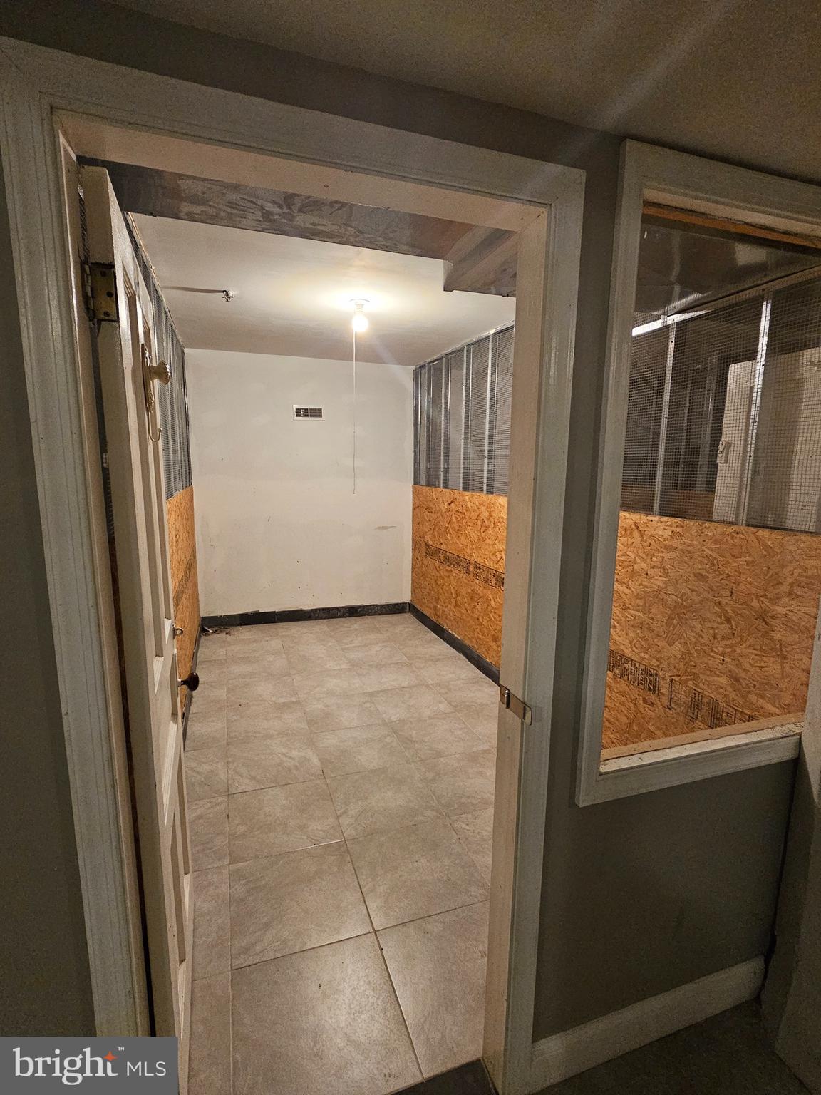 POINT BREEZE - Residential Lease