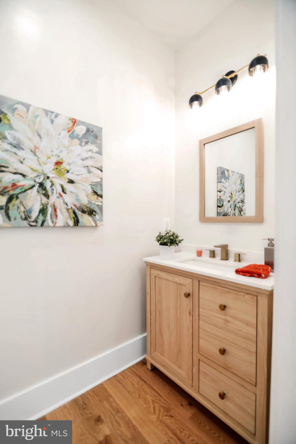 EASTPORT - Residential