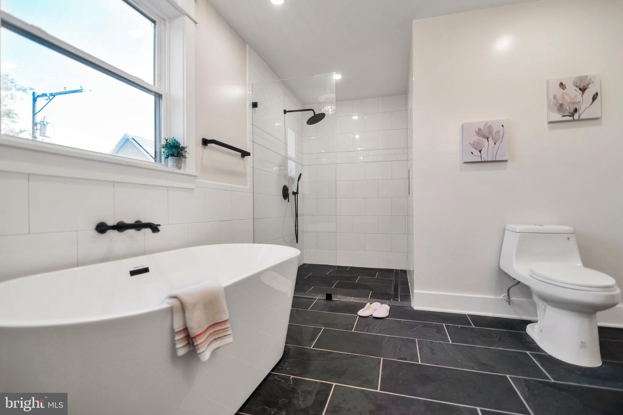 EASTPORT - Residential