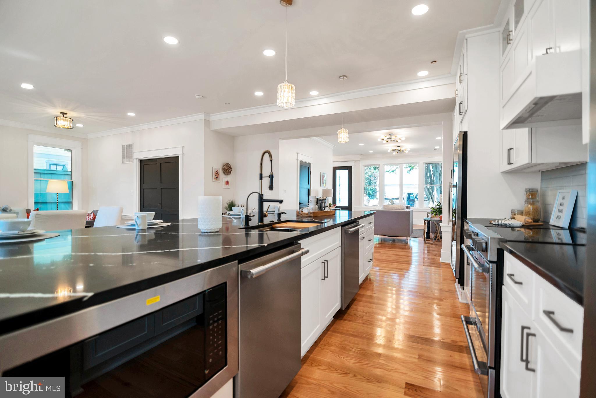 EASTPORT - Residential