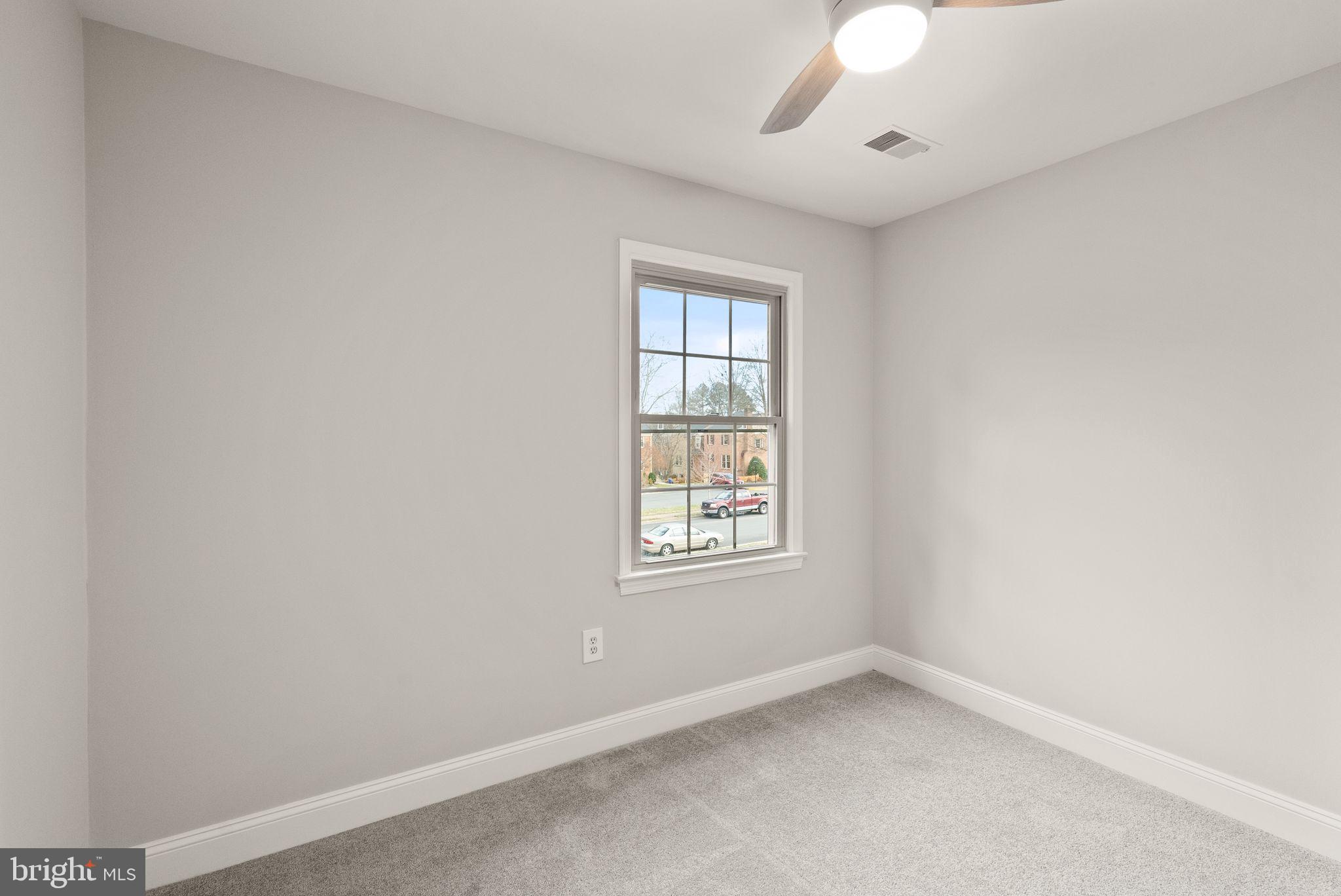 WOODLYNNE COMMUNITY - Residential