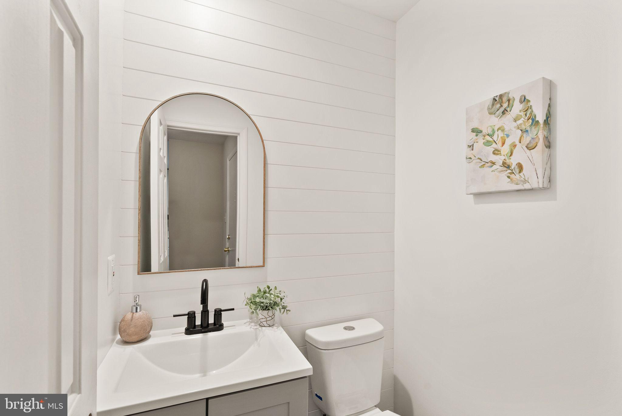 WOODLYNNE COMMUNITY - Residential