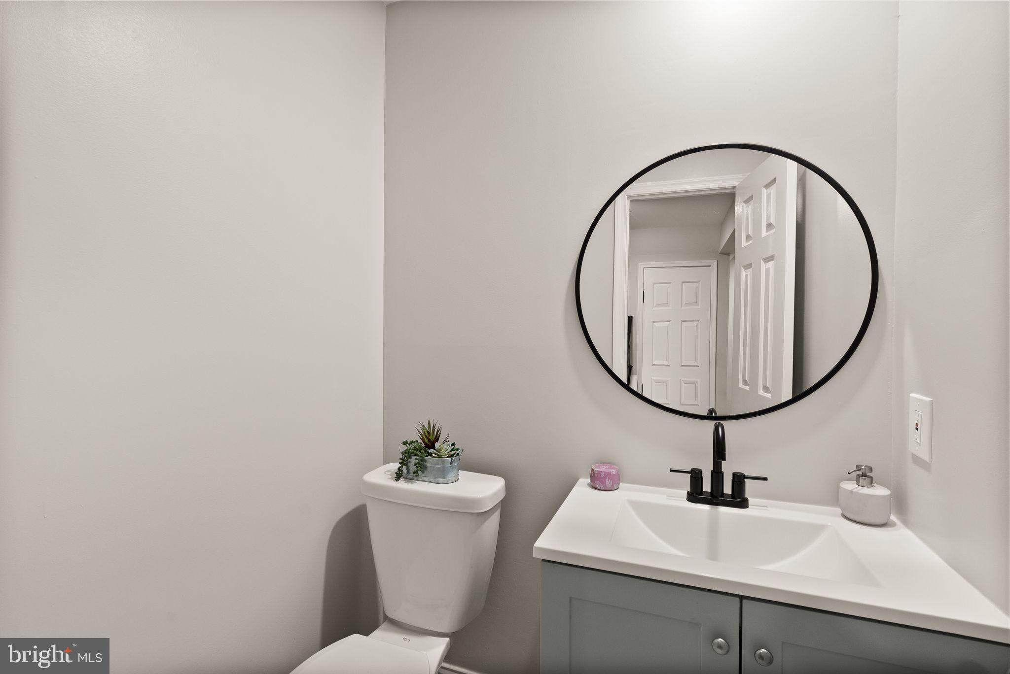 WOODLYNNE COMMUNITY - Residential