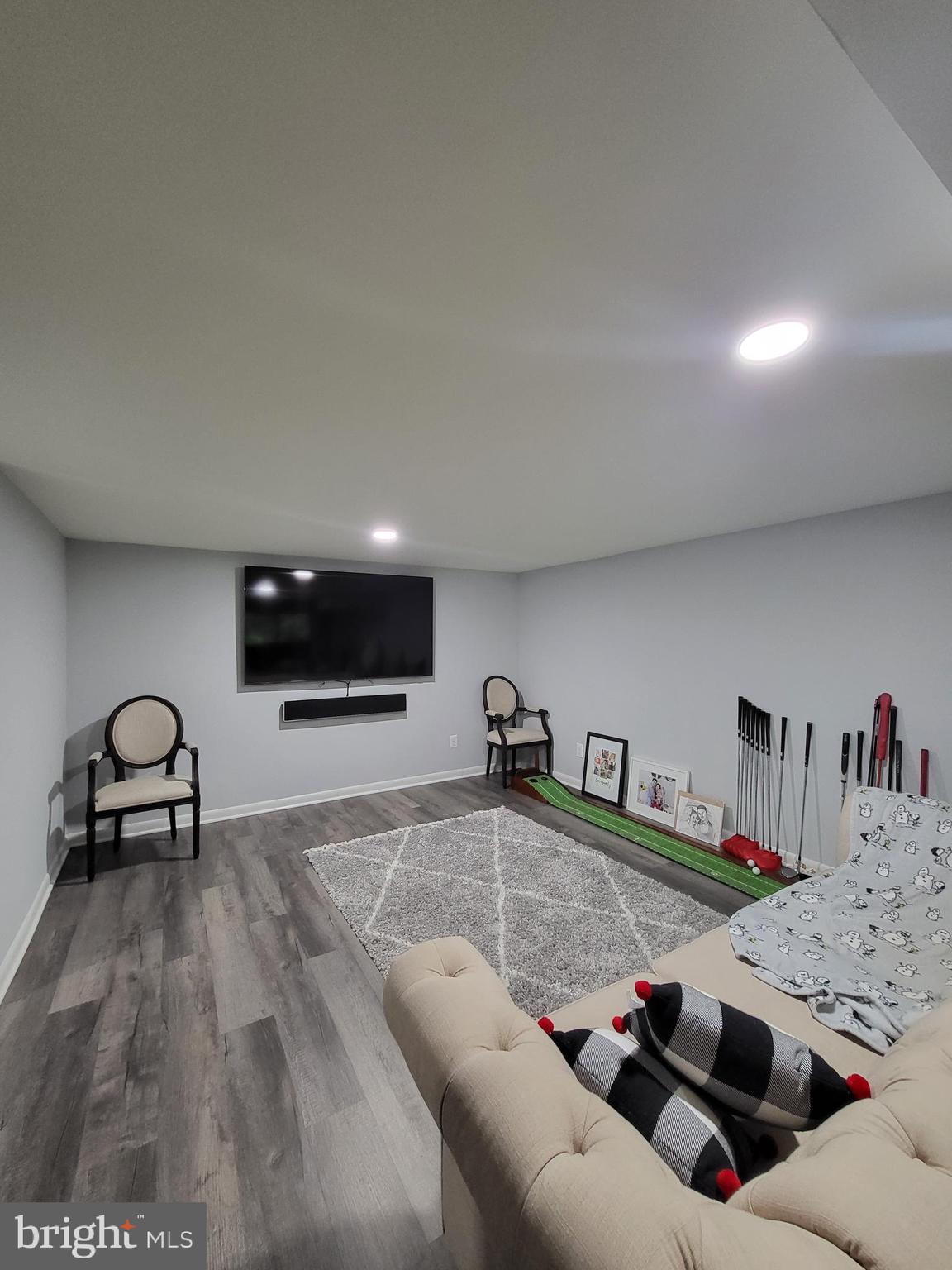LINWAY PARK OF MCLEAN - Residential