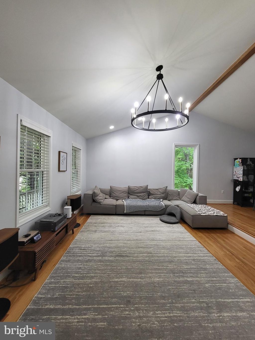 Photo of 1626 Linway Park Drive, MCLEAN, VA 22101 (MLS # VAFX2298540)