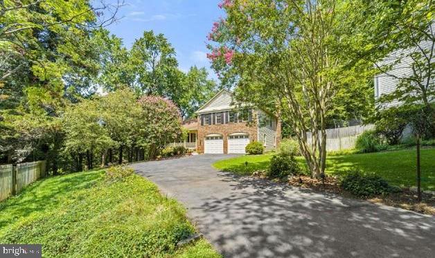 LINWAY PARK OF MCLEAN - Residential