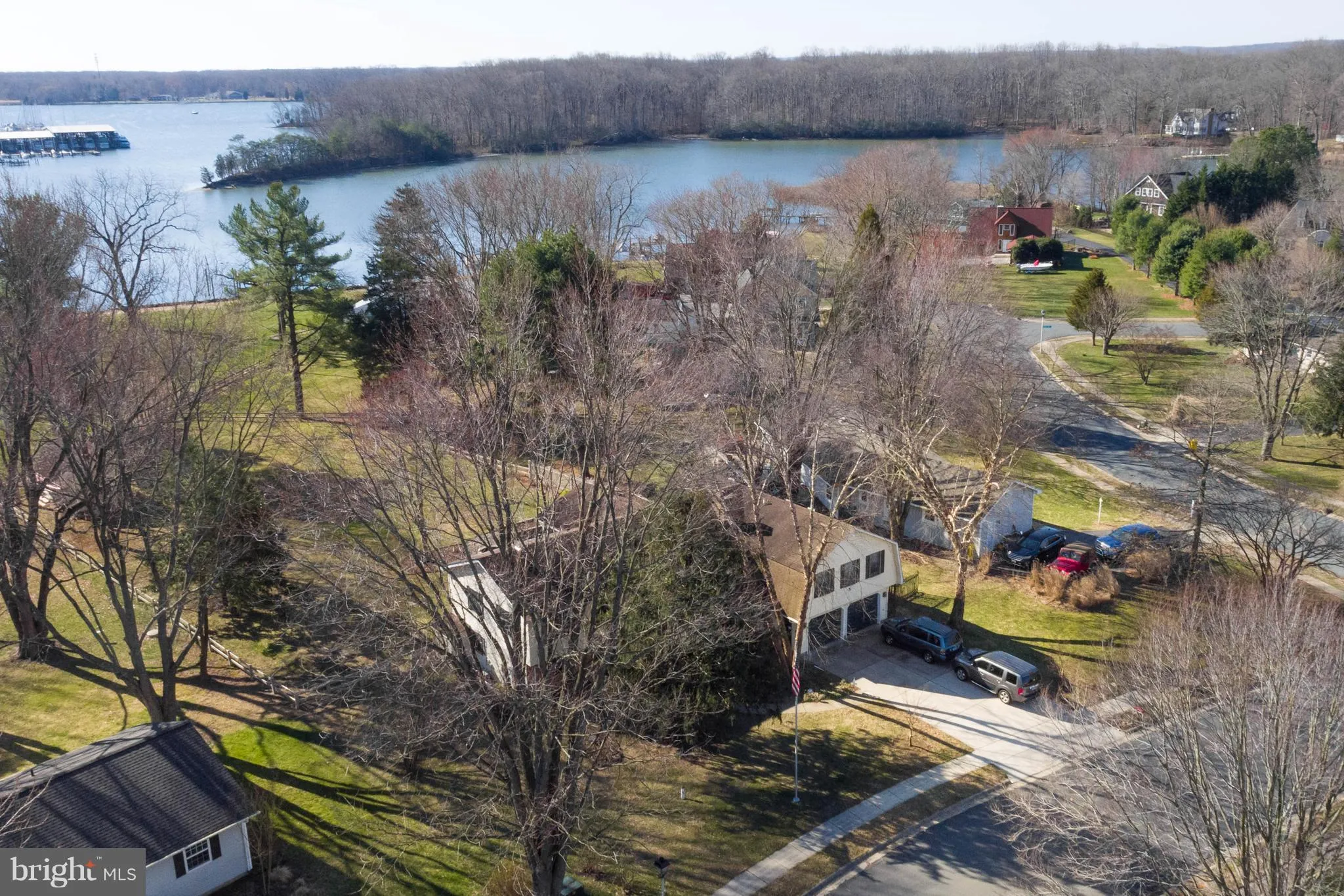 4879 Captains Ct