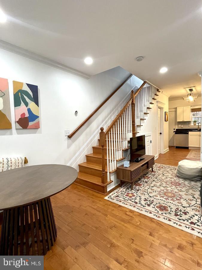 1656 KRAMER STREET NE