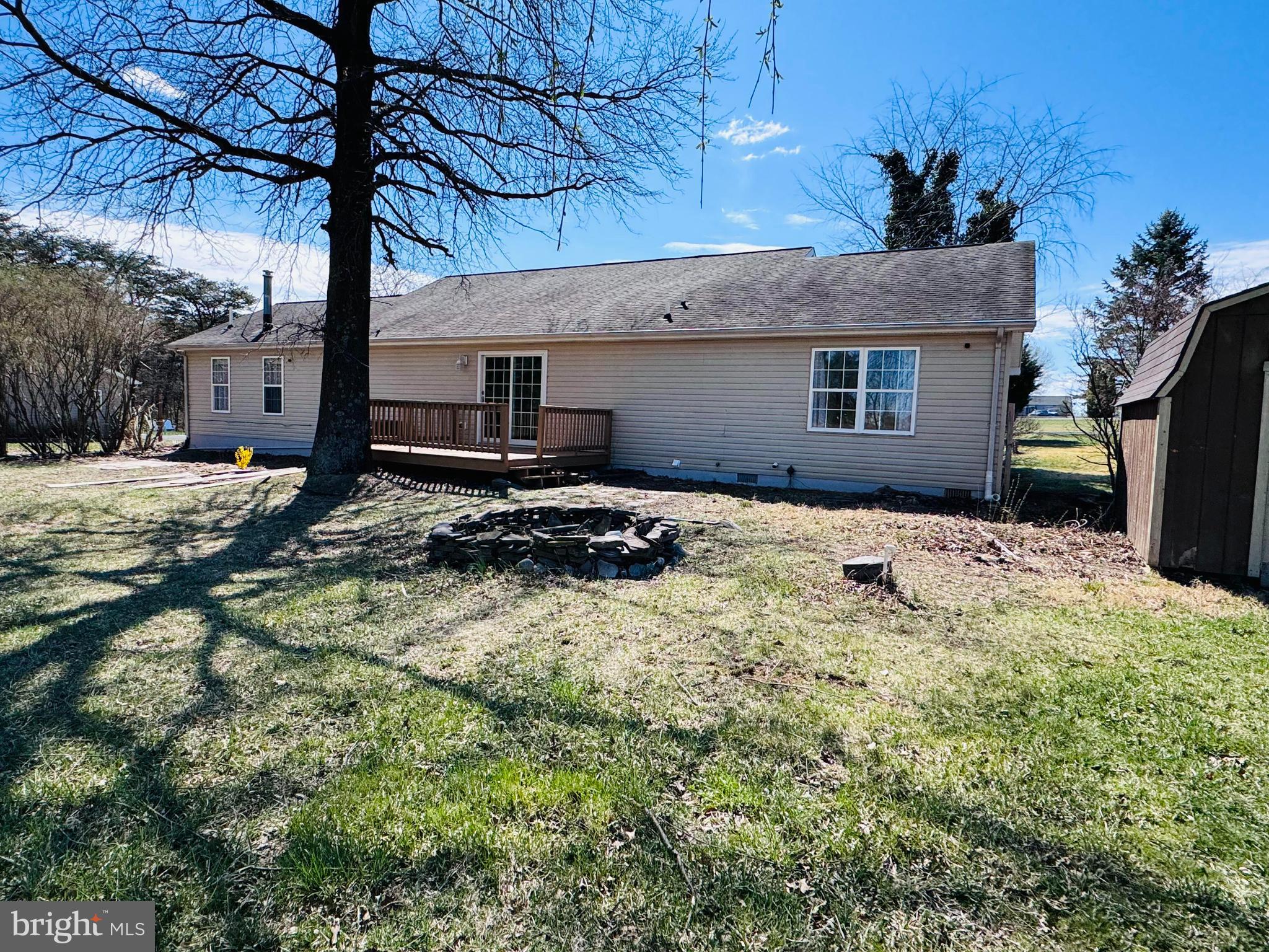 118 MCGILL DRIVE