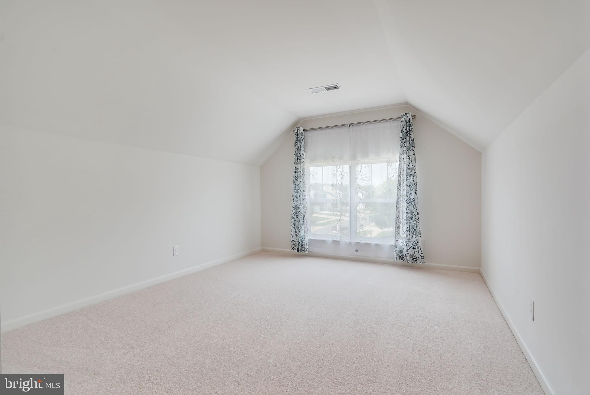 HOPE HILL CROSSING - Residential