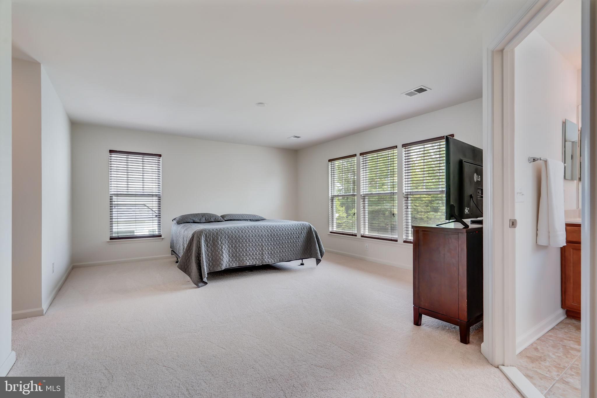 HOPE HILL CROSSING - Residential