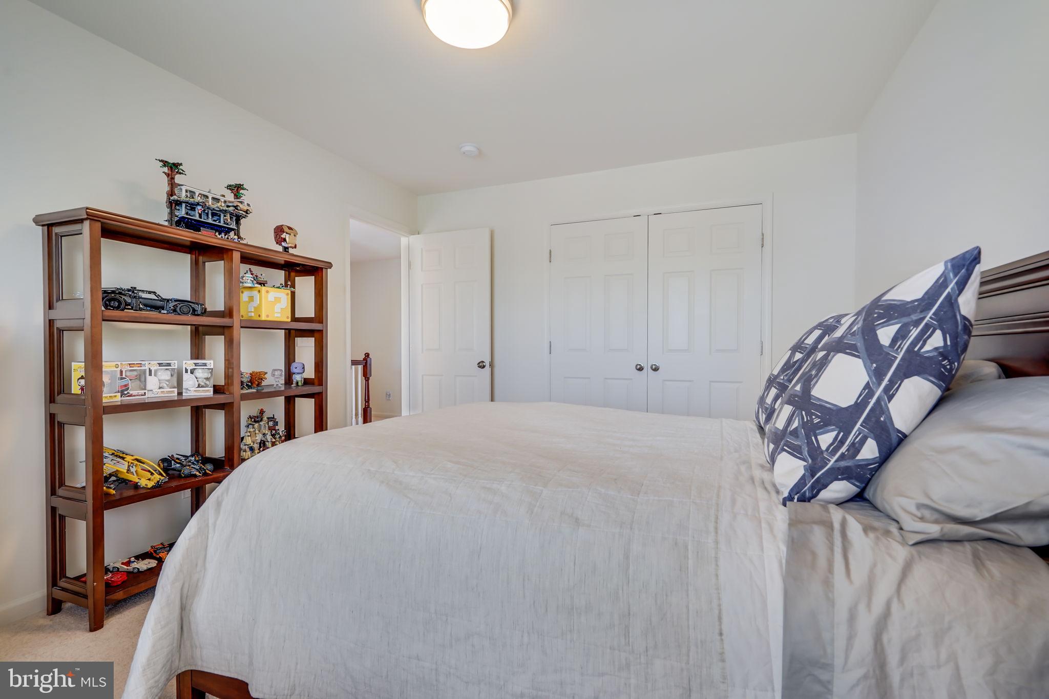 HOPE HILL CROSSING - Residential