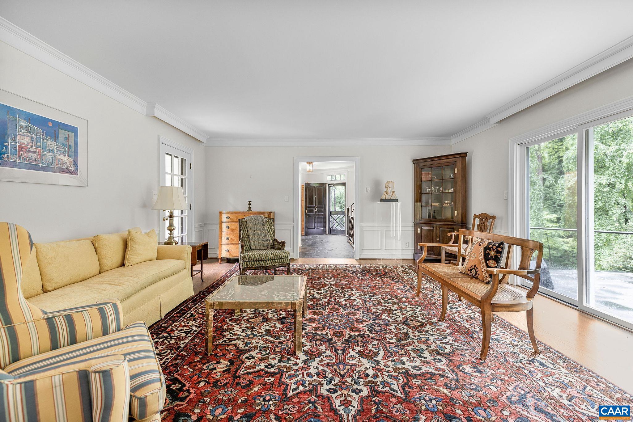 EDNAM FOREST - Residential