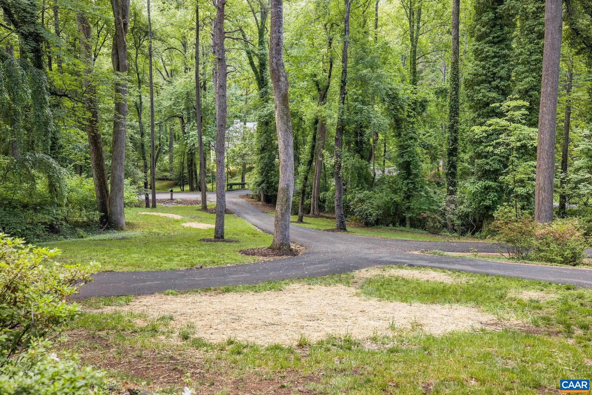 EDNAM FOREST - Residential