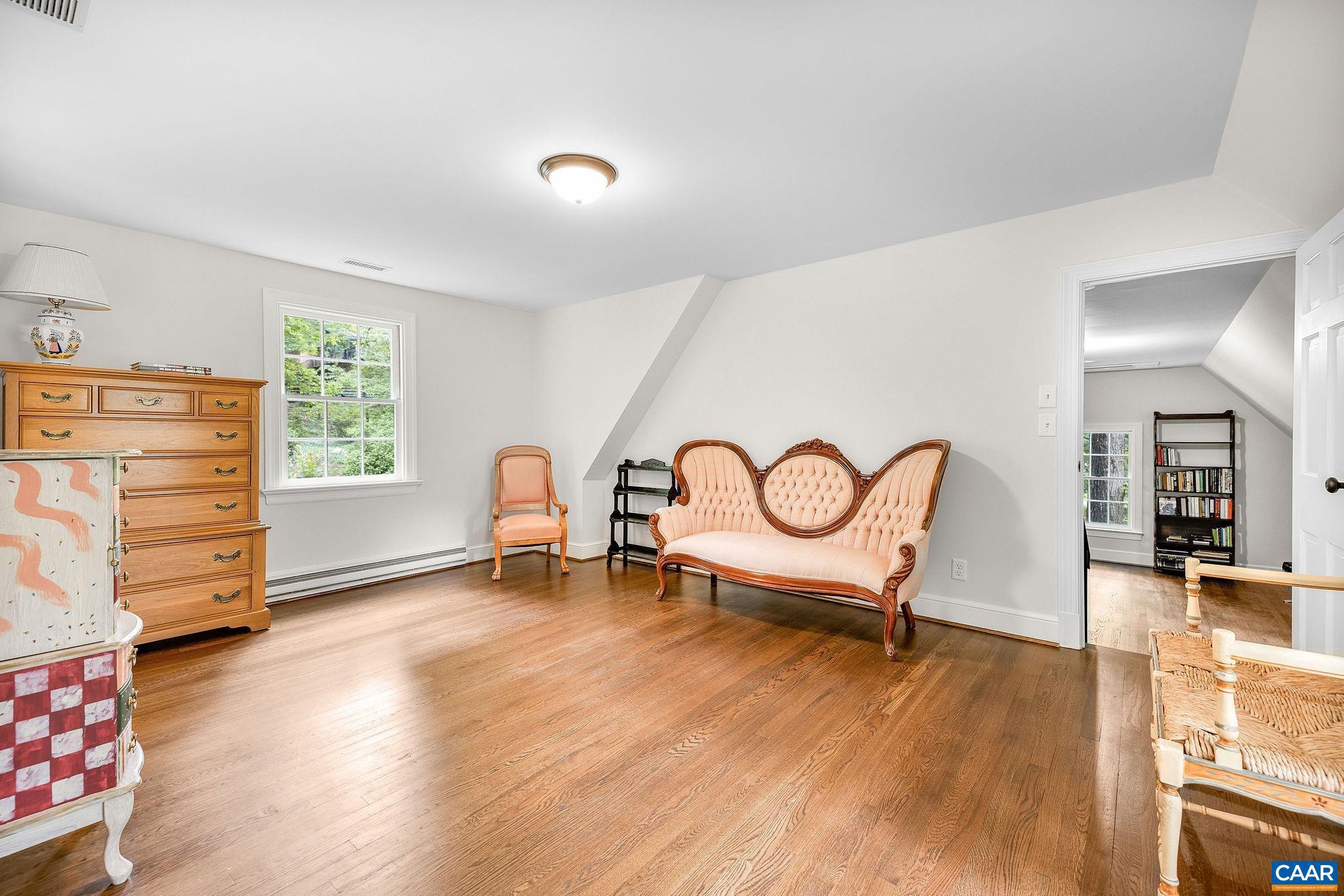 EDNAM FOREST - Residential