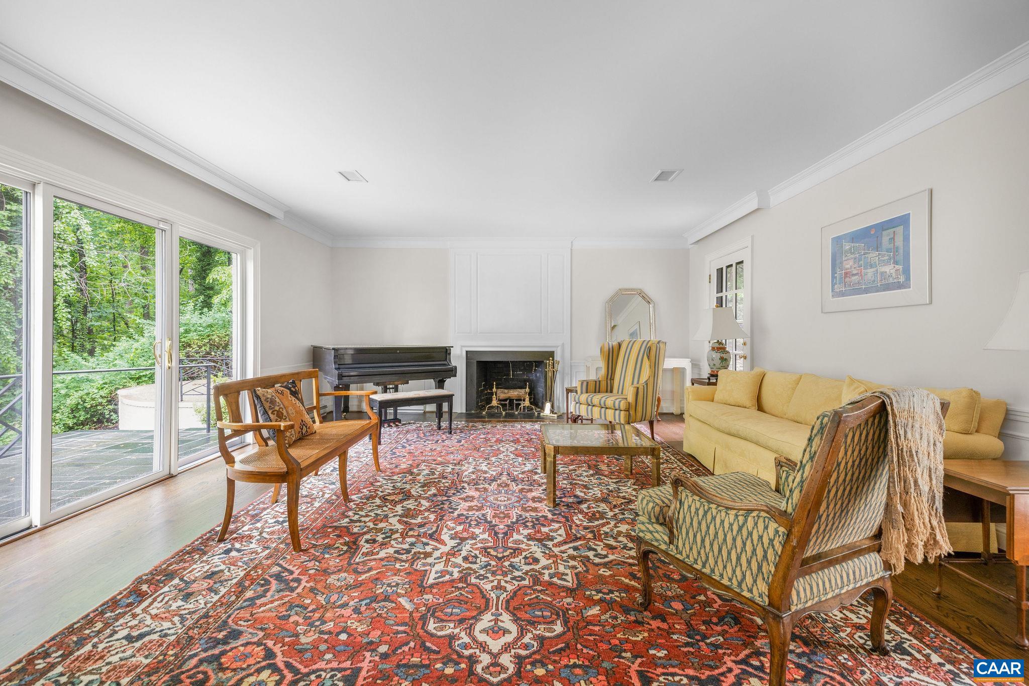 EDNAM FOREST - Residential