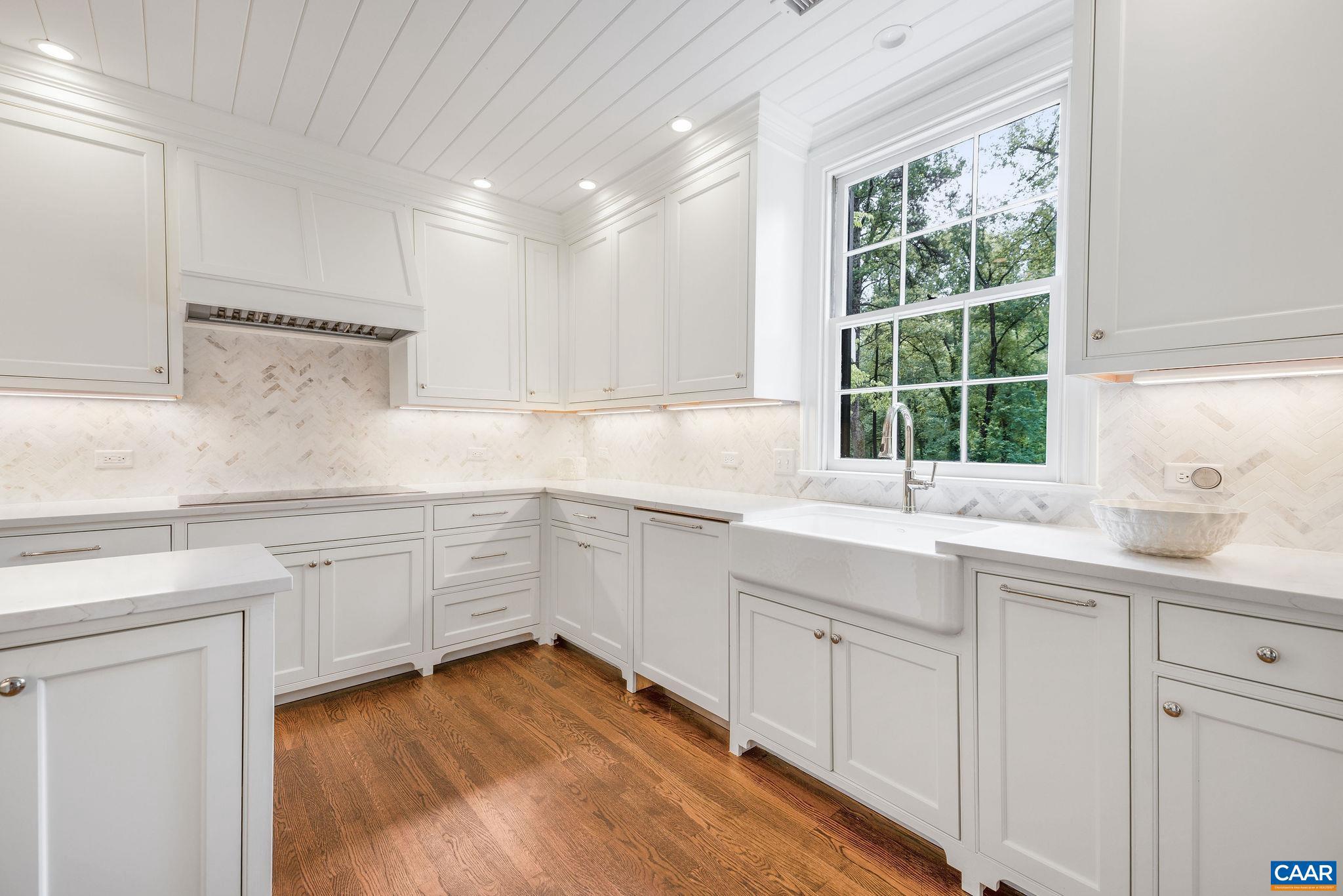 EDNAM FOREST - Residential