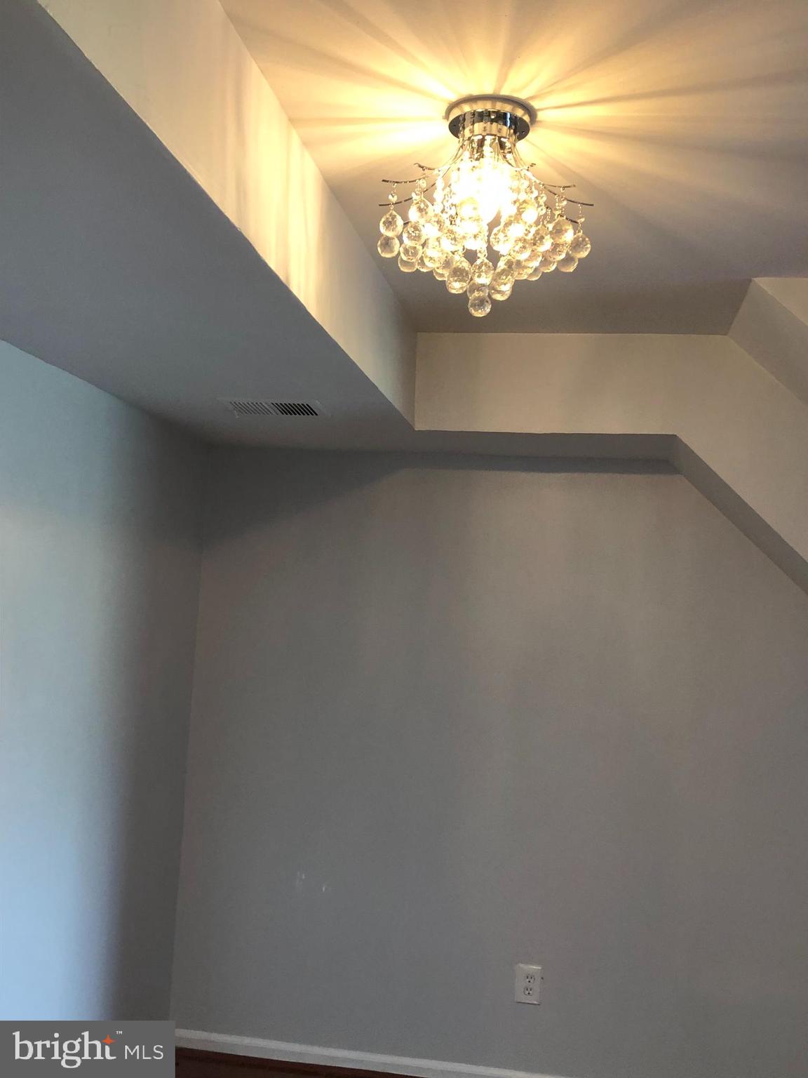 THE HIGHLANDS - Residential