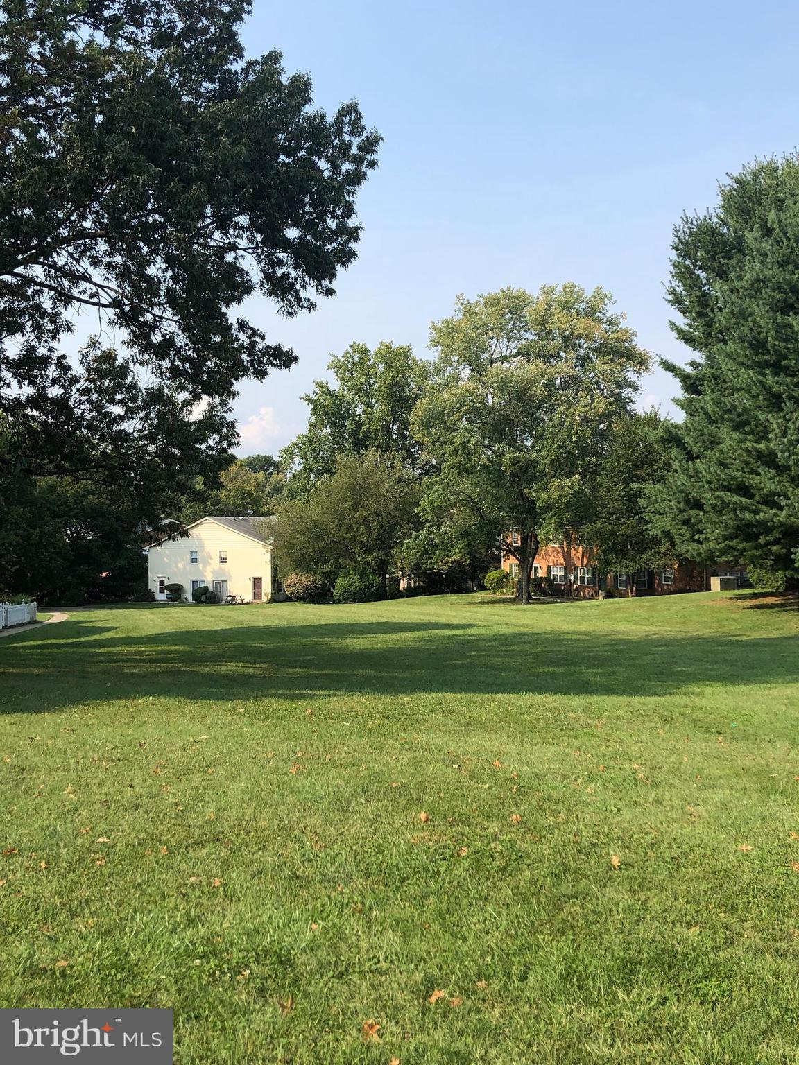 THE HIGHLANDS - Residential