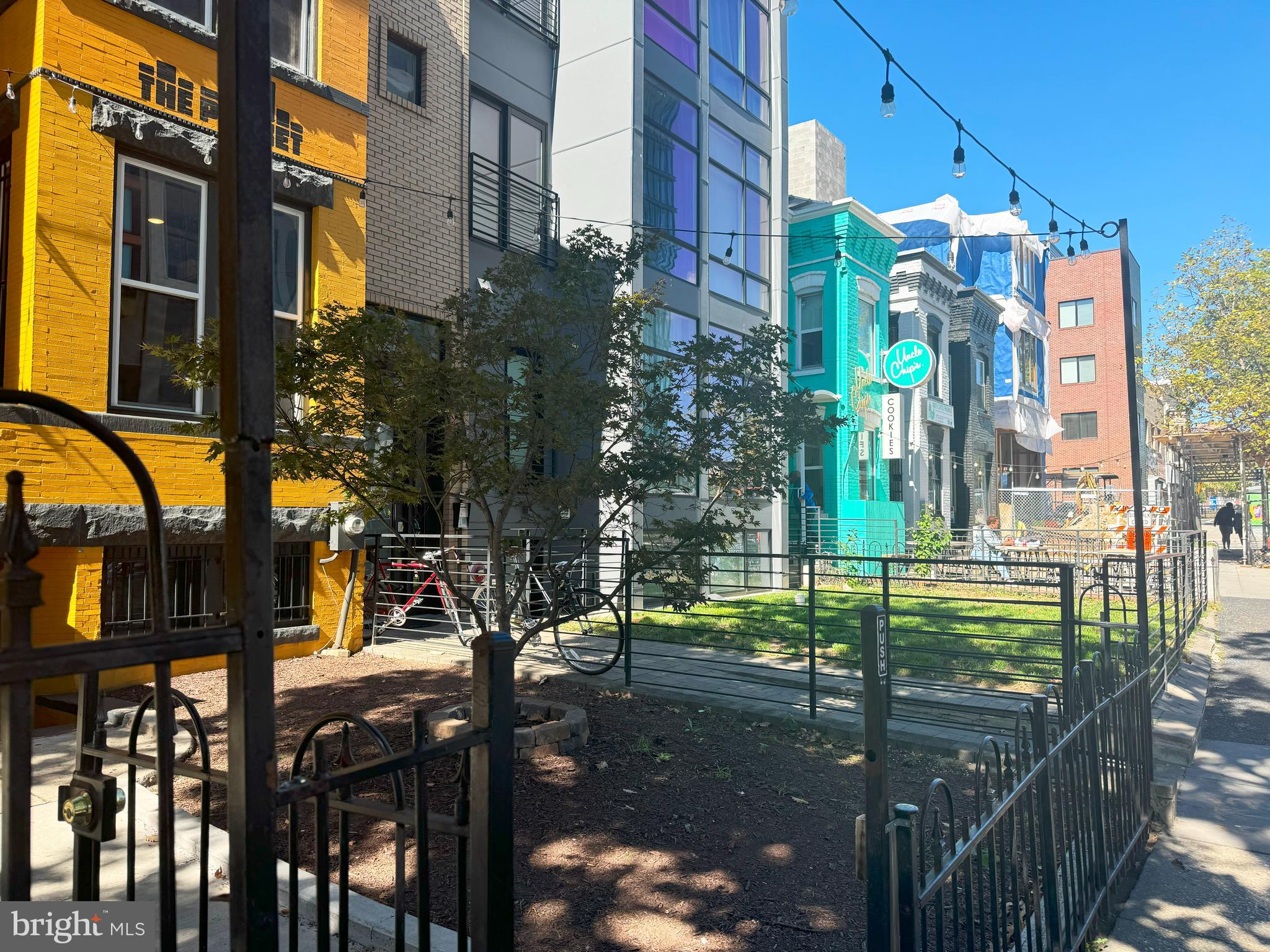 26 P STREET NE