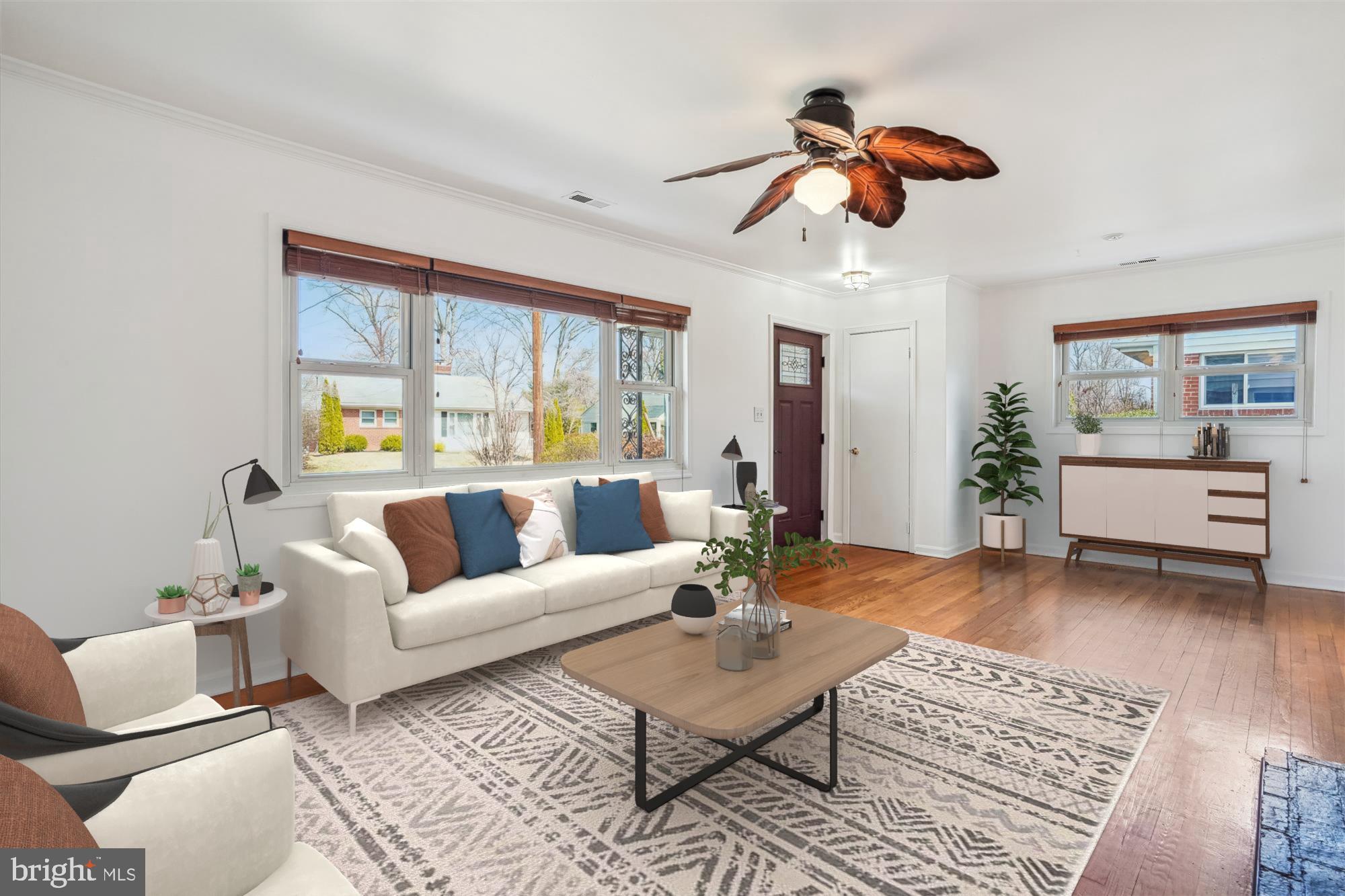 WARREN WOODS - Residential