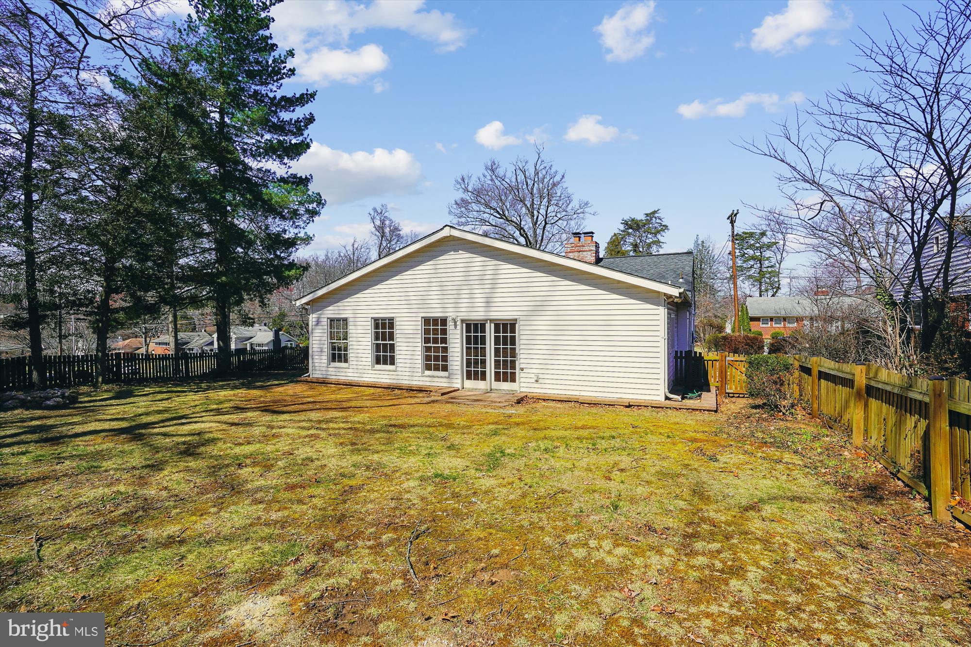 WARREN WOODS - Residential