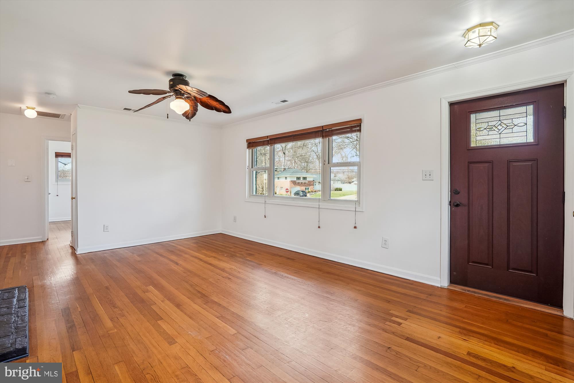 WARREN WOODS - Residential