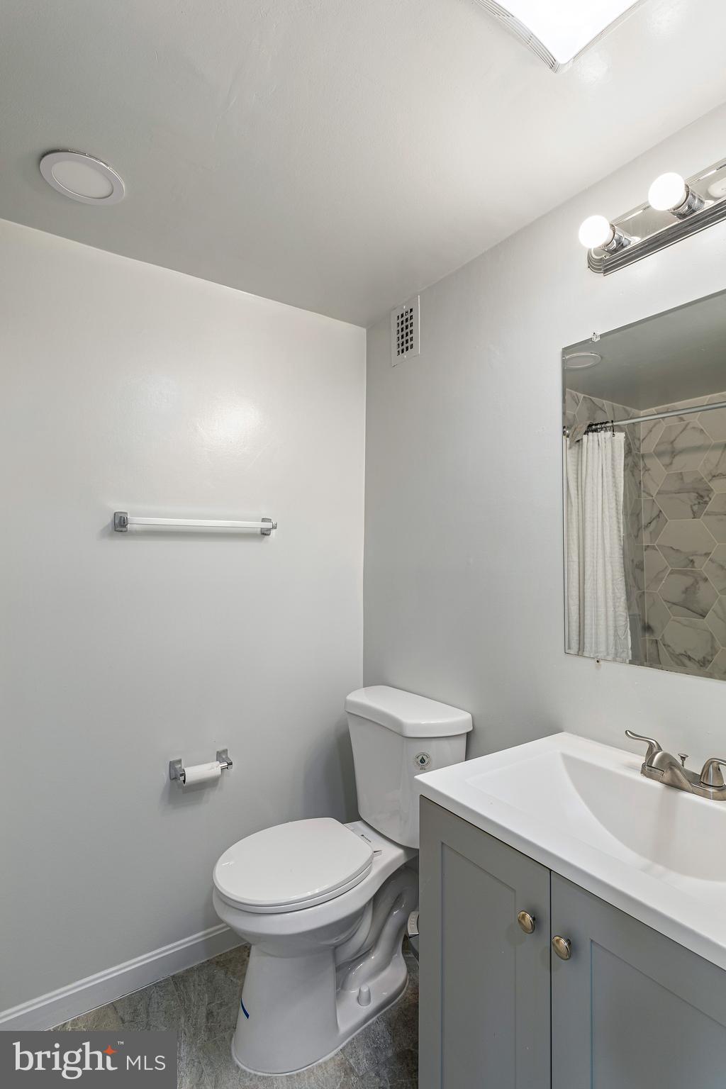 PAVILION ON THE PARK - Residential