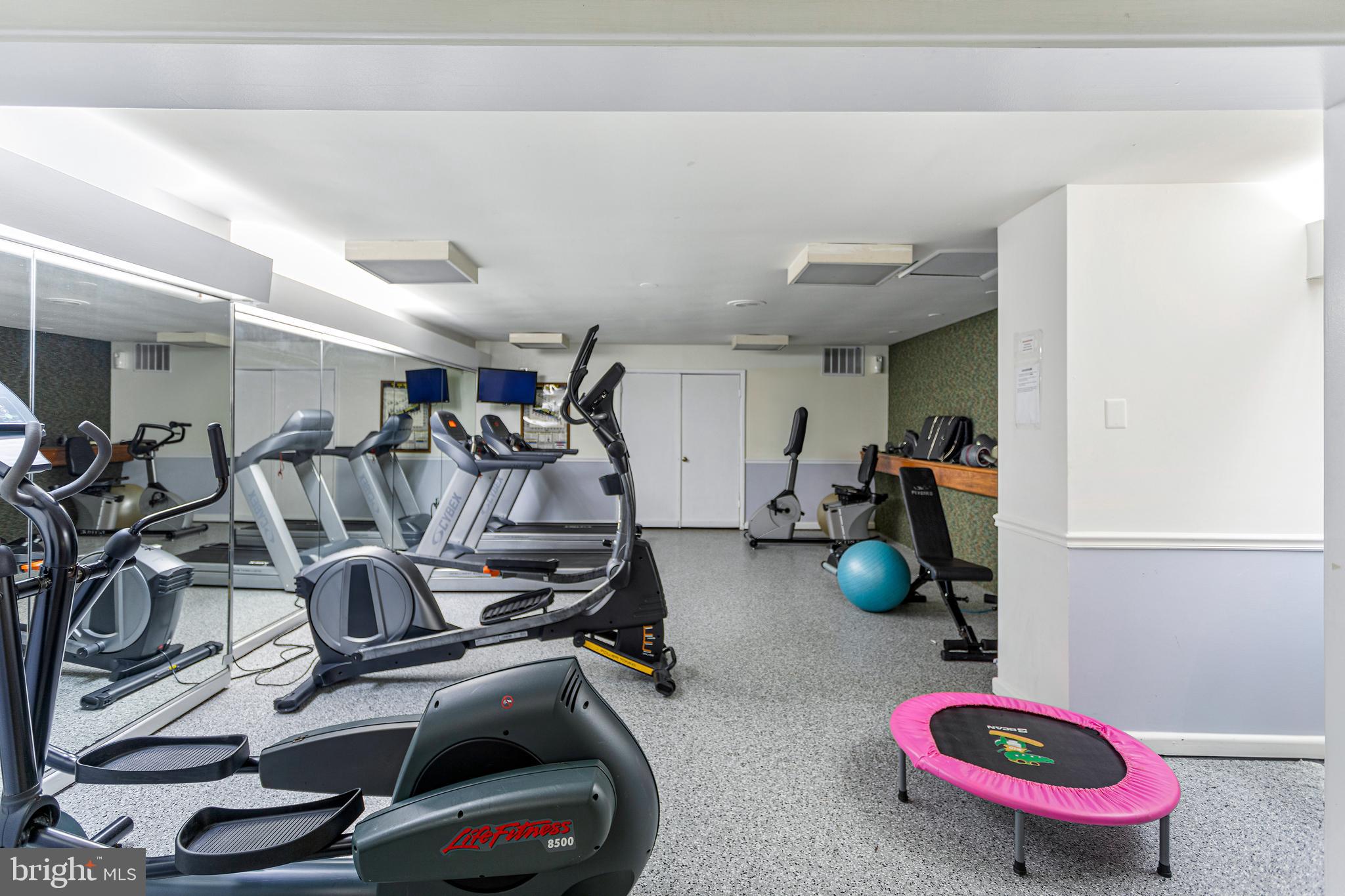 PAVILION ON THE PARK - Residential