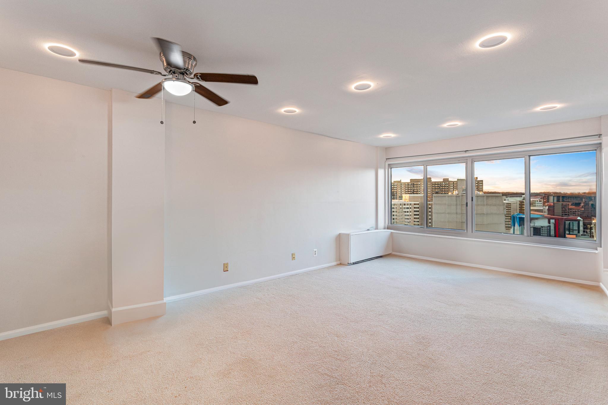 PAVILION ON THE PARK - Residential