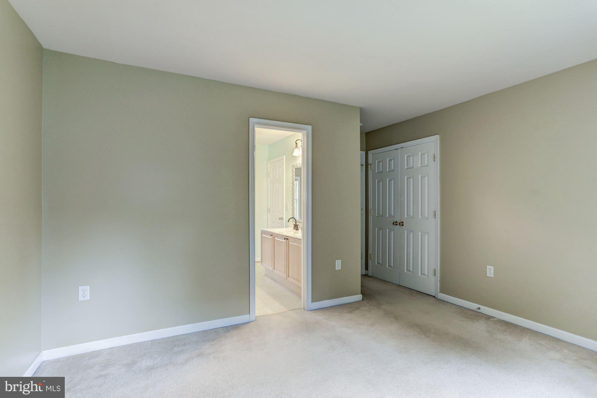 LOCUST HILL - Residential