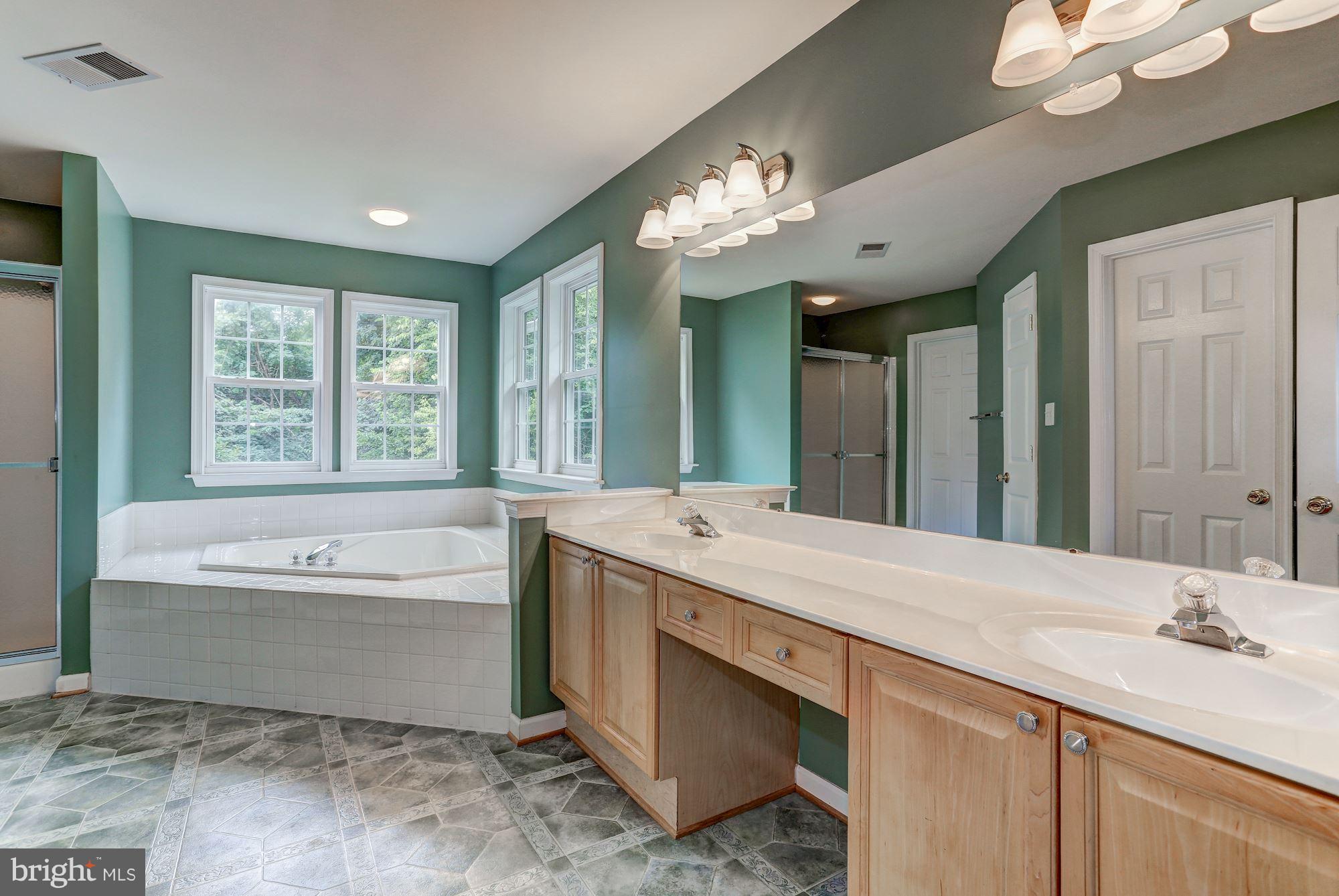 LOCUST HILL - Residential