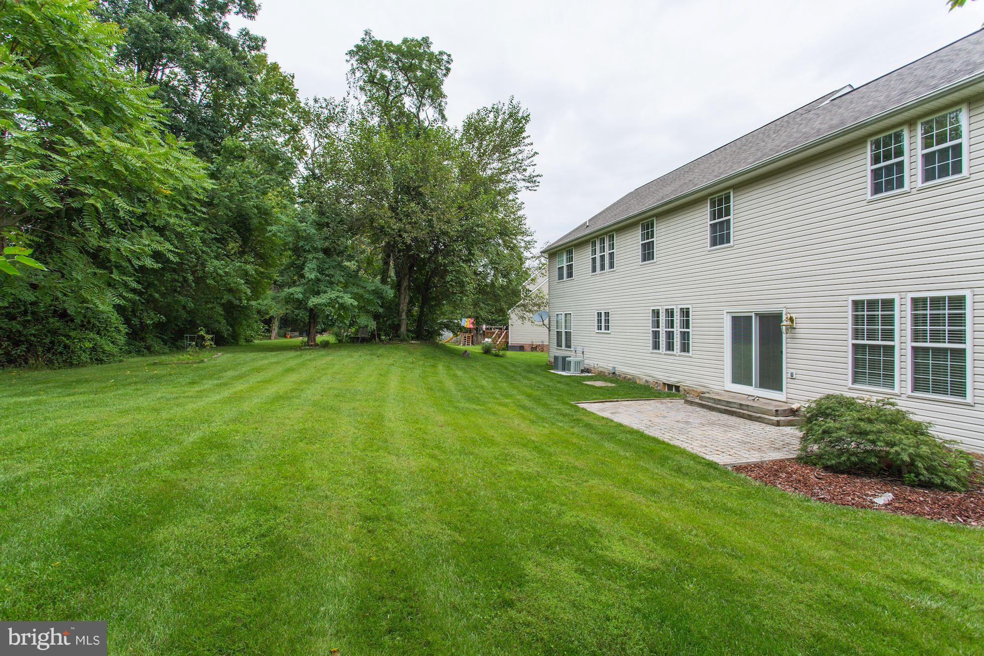 LOCUST HILL - Residential