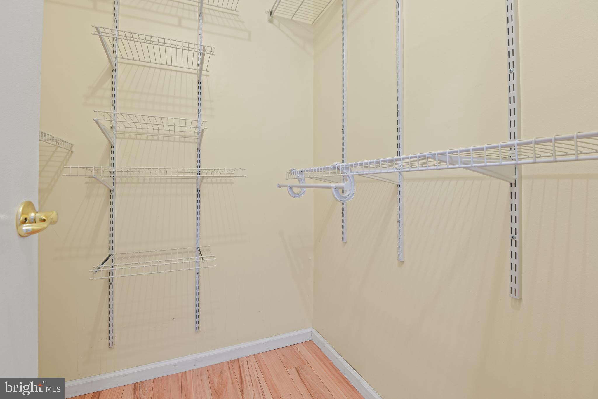 DISCOVERY - Residential