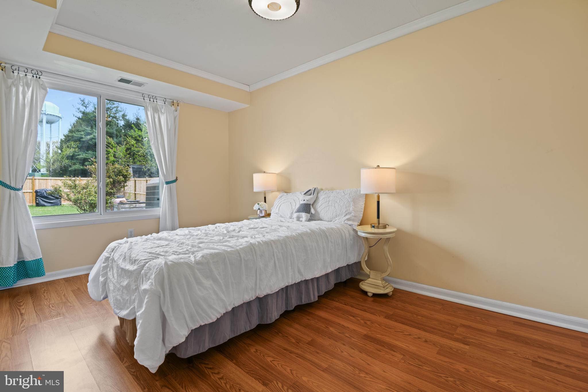 DISCOVERY - Residential