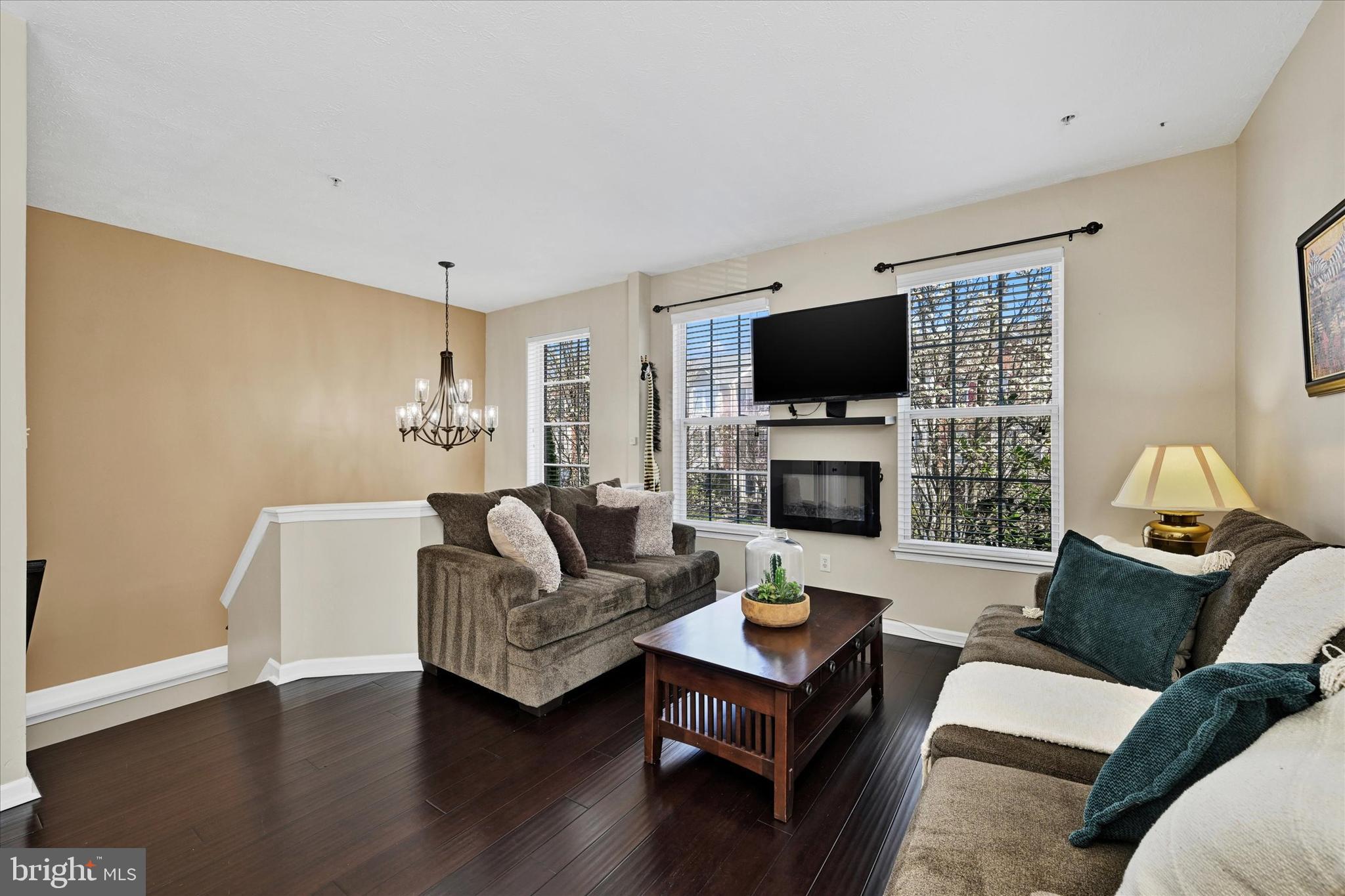 EAGLES LANDING AT WATERS EDGE - Residential