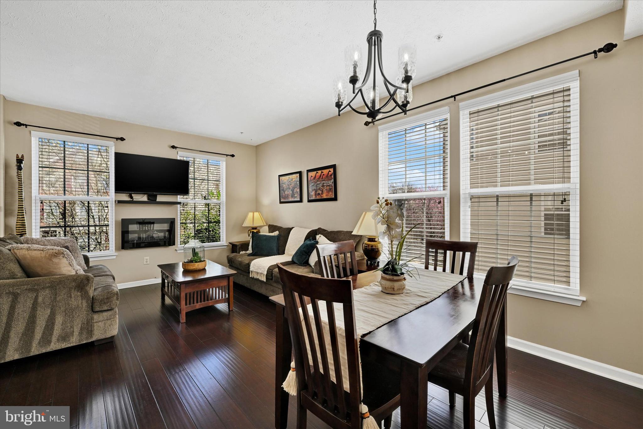 EAGLES LANDING AT WATERS EDGE - Residential